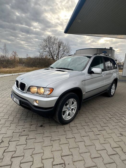 Продаю авто BMW X5