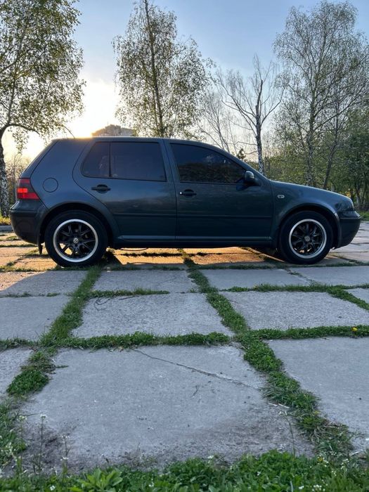 Volkswagen Golf4 2.газ/бензин