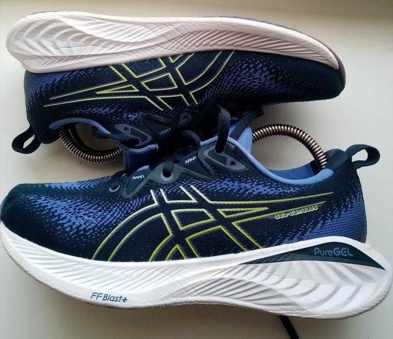 Жіночі кросівки asics gel comulus 25 (оригінал)
