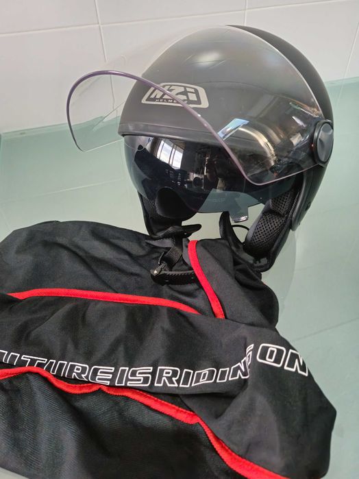 Capacete como novo