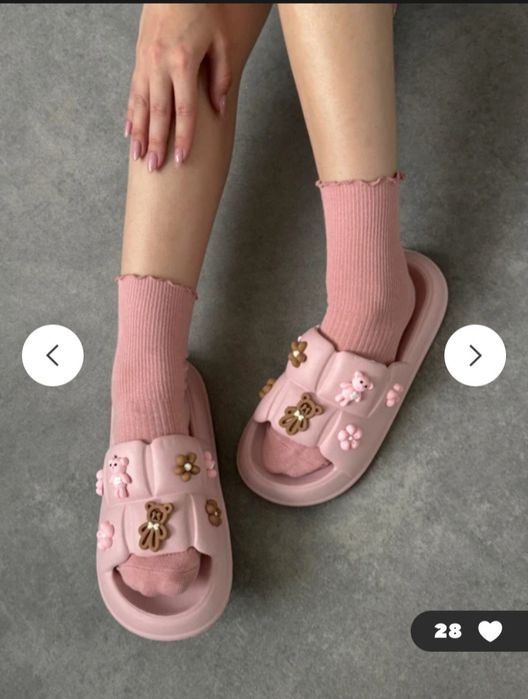 Розовые шлепки тапочки босоножки