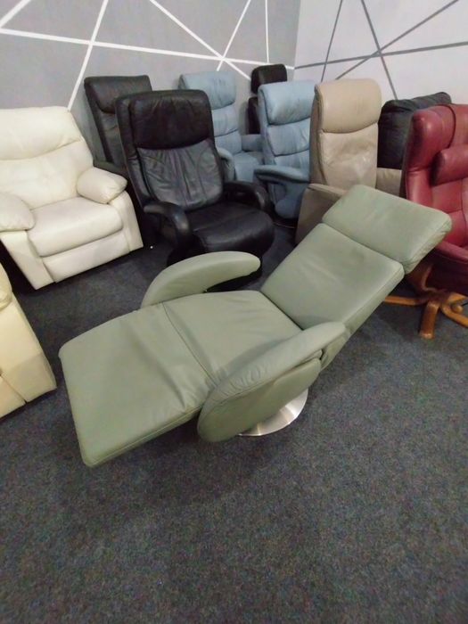 Крісло шкіряне розкладне кресло реклайнер кожаное раскладное диван