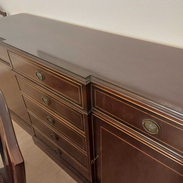 Mobília de Sala de Jantar – Como Nova!