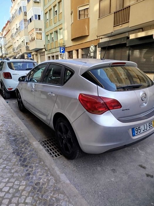 Carro Opel astra 2010