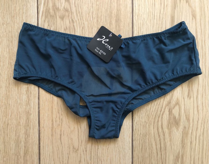 Ciemnozielone majtki z ozdobnym tyłem Hon2 XL