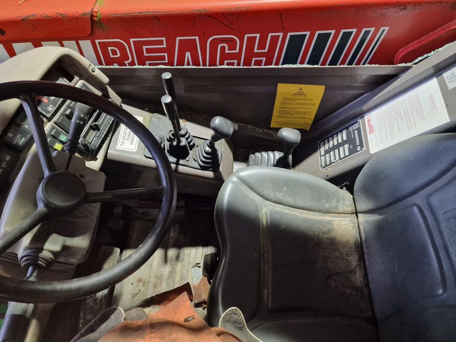 Навантажувач manitu погрузчик manitu