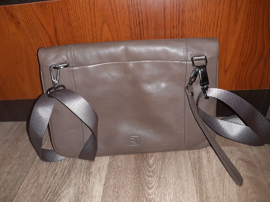 Сумка-клатч "Tucano ONE PREMIUM CLUTCH" 11'' /IPAD