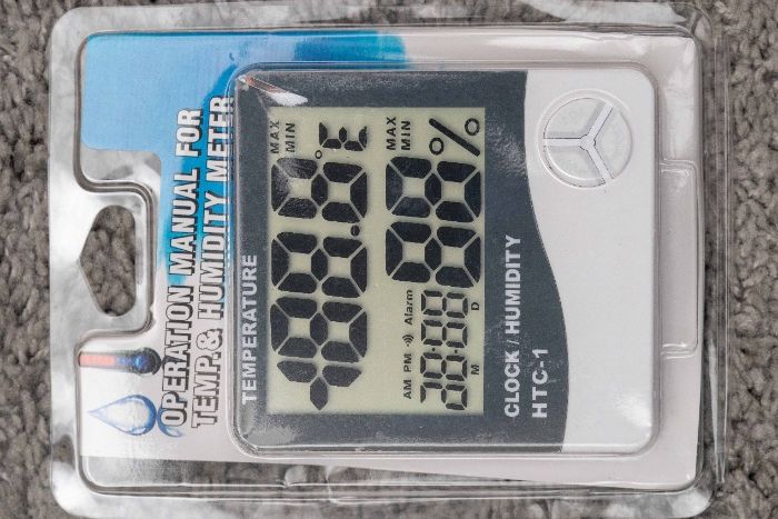 Thermometer; hygrometer; clock431591014888253442