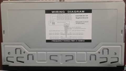 Потужна автомагнітола з дисплеєм і чистим звуком jsd-520вт