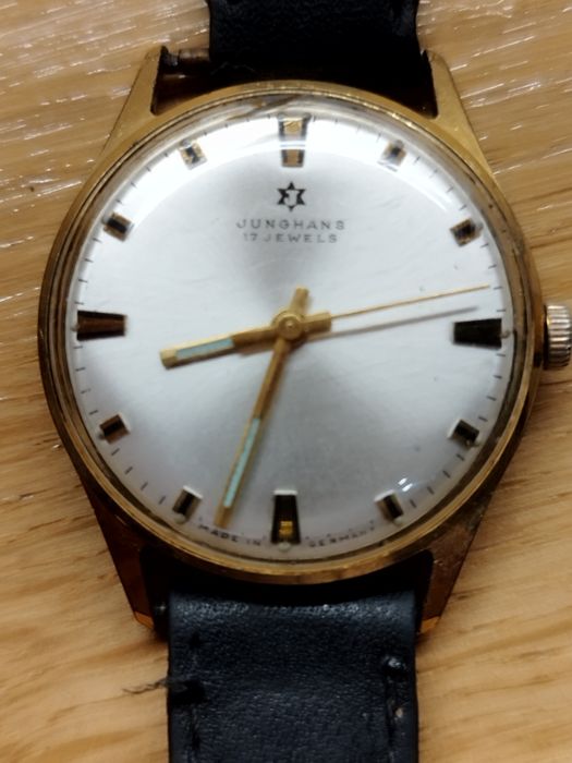 Zegarek Junghans