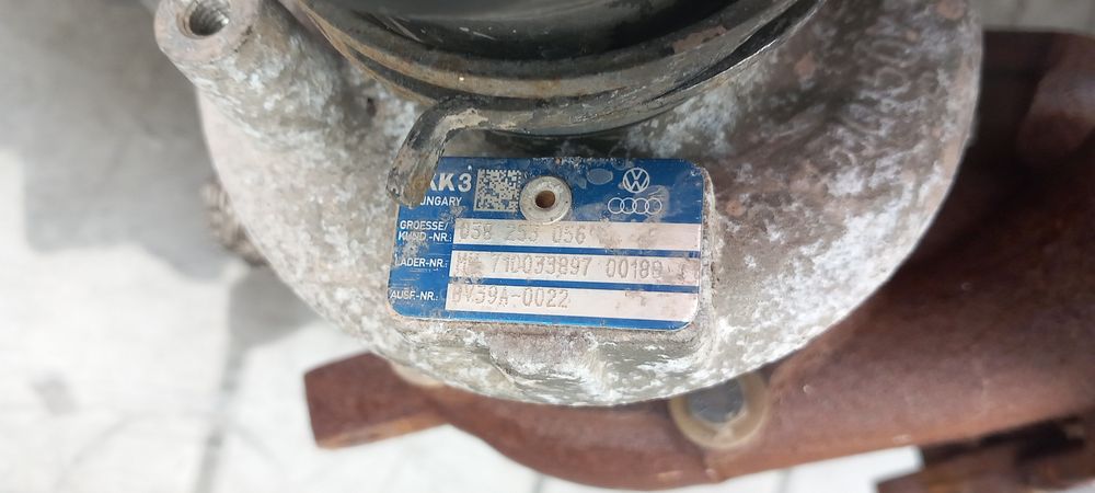 Turbo / compressor VOLKSWAGEN Touran (1T)