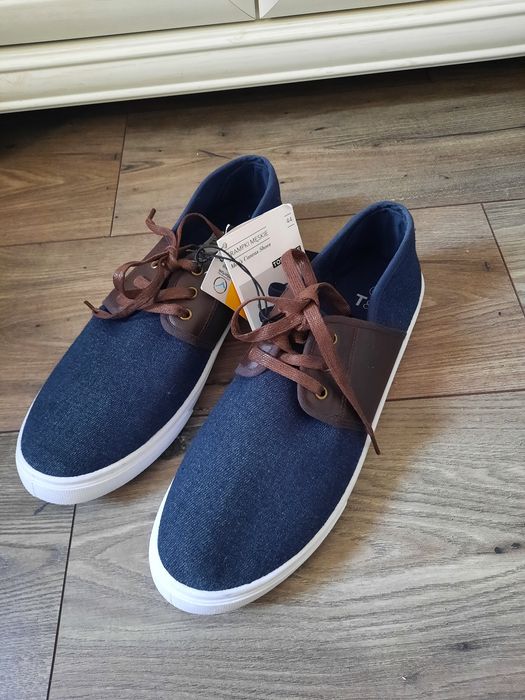 Nowe buty,trampki męskie rozmiaru 44