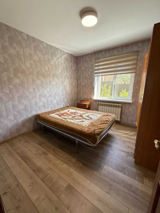 Оренда окремого, 4 кім будинку, Сихів, Санта-Барбара