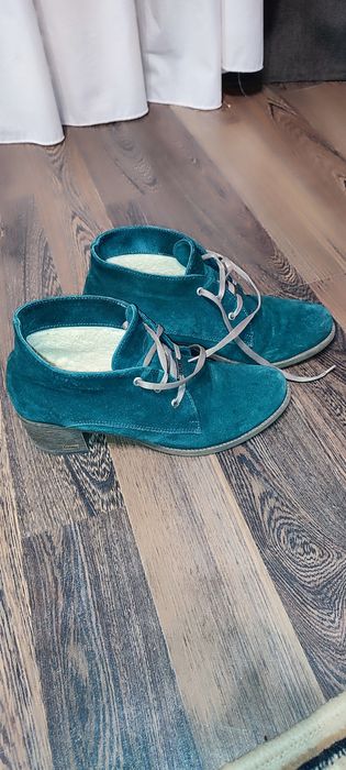 Замшеві черевики