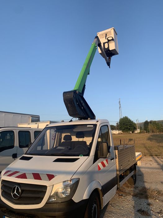 Aluguer de gras , plataformas elevatorias , barquinhas