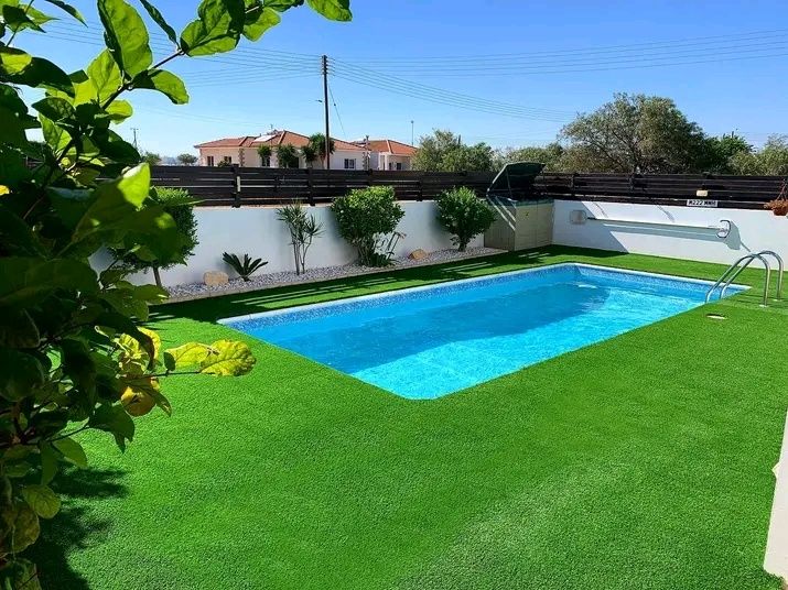 Aplicação de pave,lancil,lajetas,relva sintética e natural, piscinas,seixo decorativo