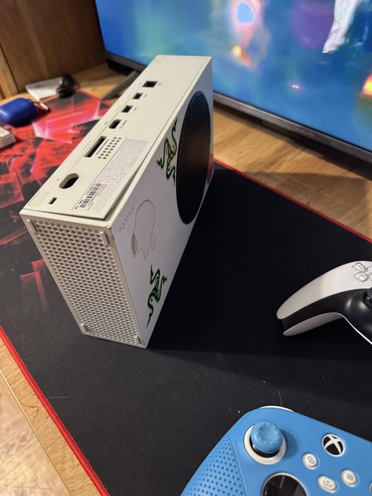 Xbox series S продам