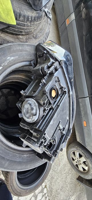 Farol esquerdo Audi A4 Avant de 2012 a 2015