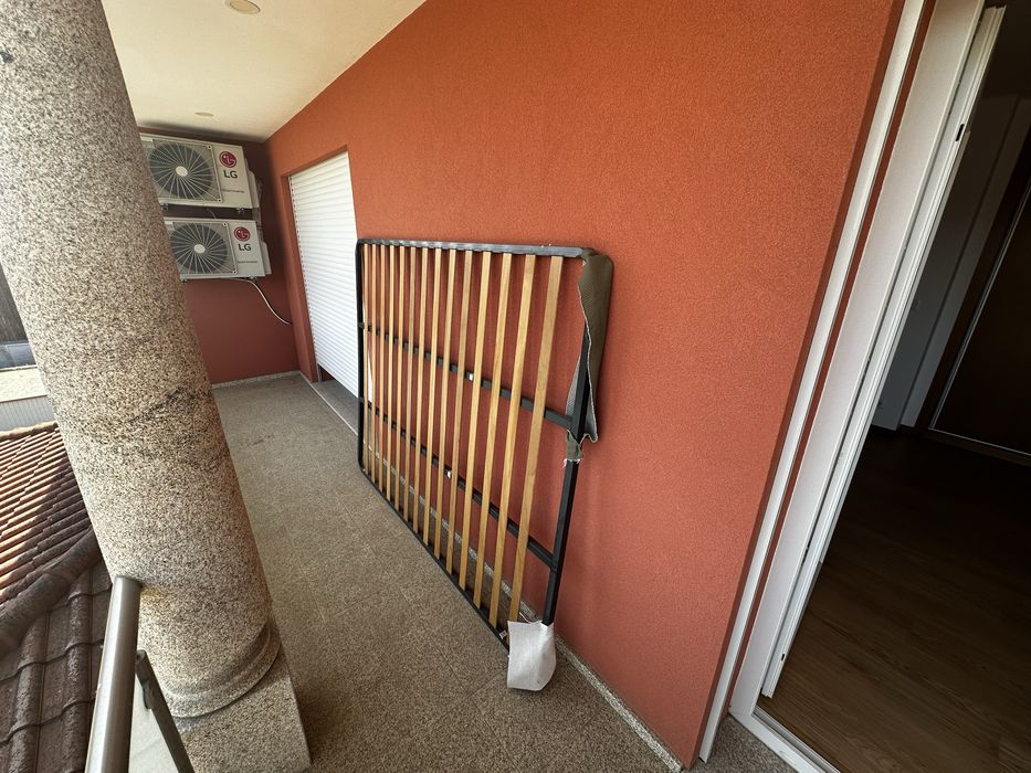 Estrado de Cama 160x200 com 6 pes