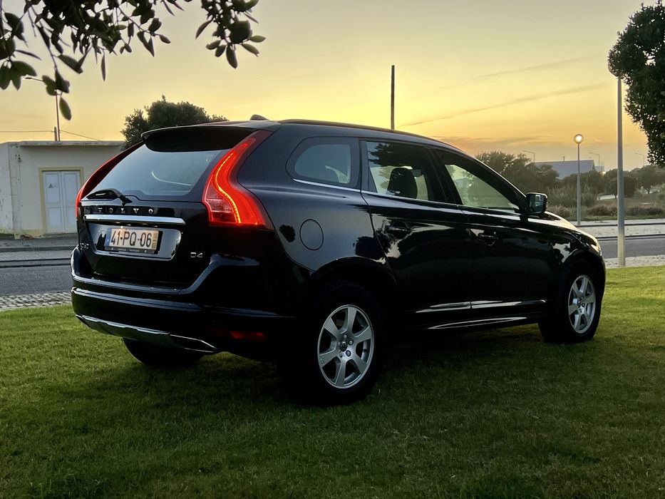 Volvo XC60 D4 2015 Nacional 176.000km