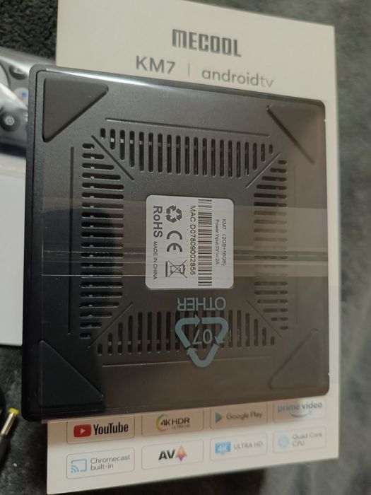 Смарт приставка Mecool KM7 2/16 GB
