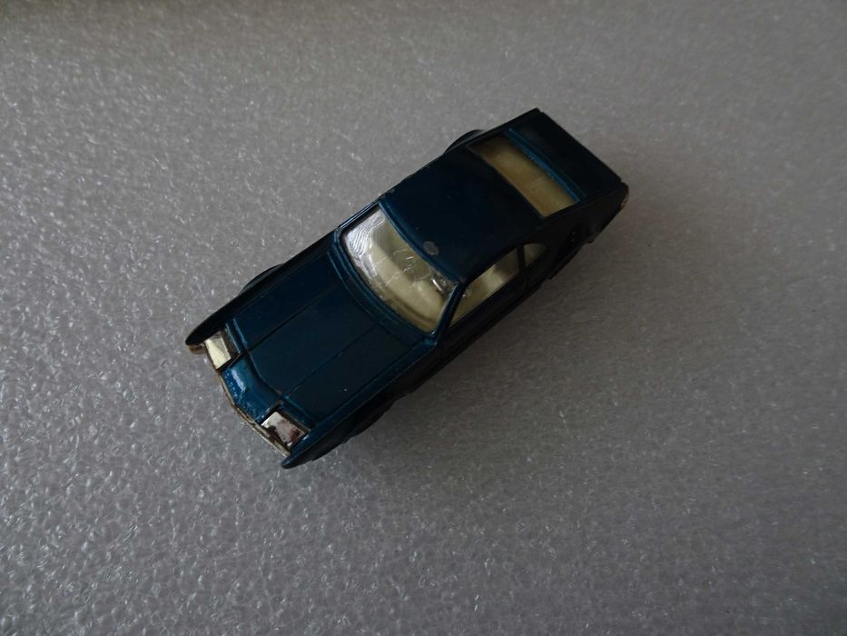 Miniatura Corgi Toys Oldsmobile Toronado