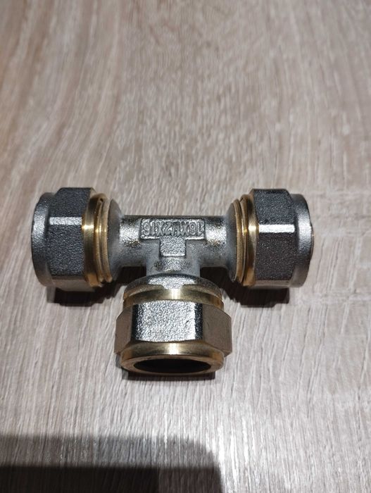 TROJNIK PEX 16x16x16 mm.