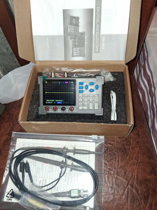 Осцилограф ZEEWEII DSO3D12, мультиметри Mestek DM100C та DM91А