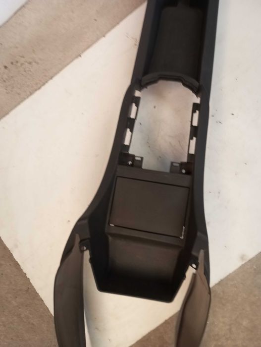 Consola Seat Ibiza 6l central