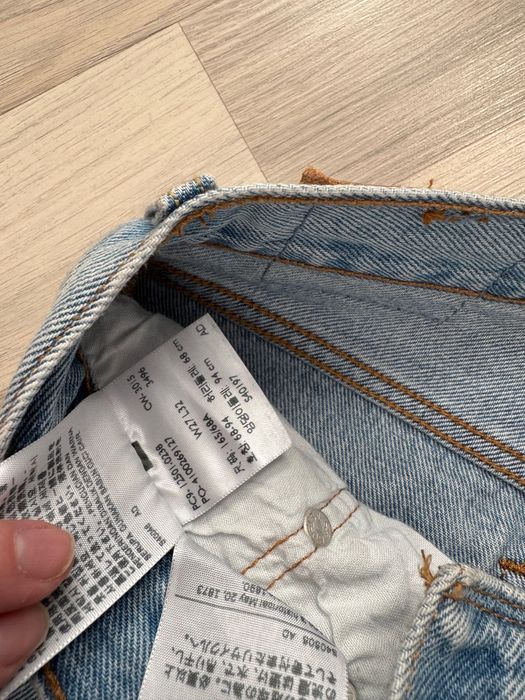 Jeansy Levis 501 jasne