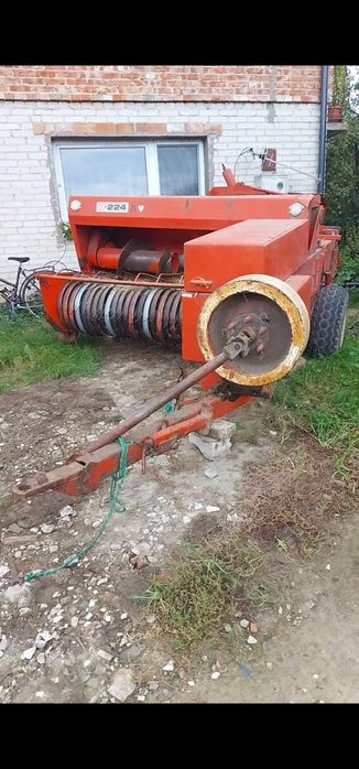 Prasa do siana , słomy