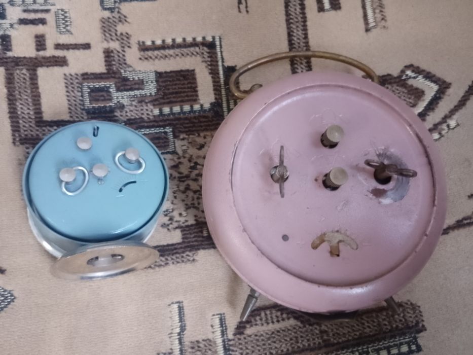 Продам будильник СССР