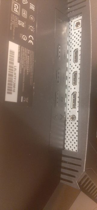 Monitor Asus Tuf Gaming para peças + teclado Logitech sem fios