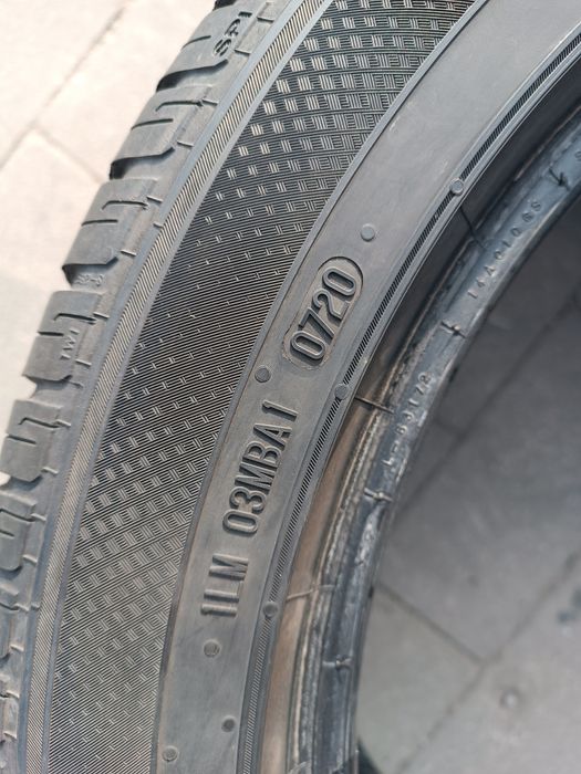 215/50R17 Semperit Speed Life 3