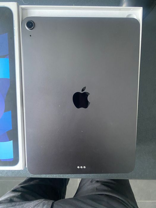 iPad Air 5 M1 не заблокований ідеальний 100%