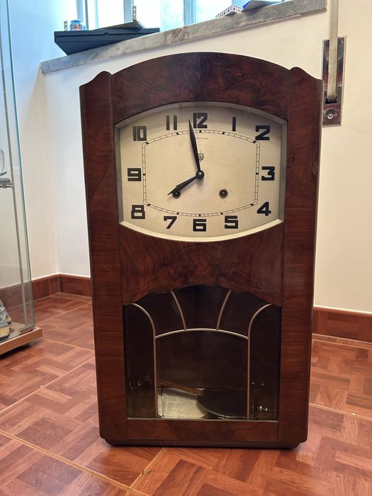 Relógio de parede antigo