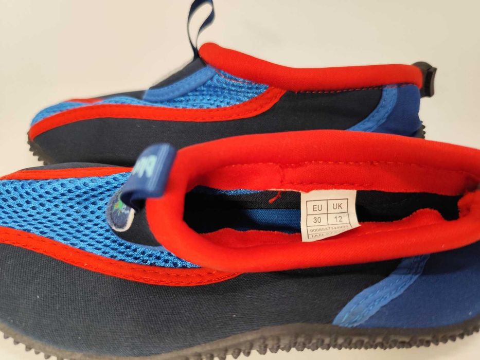 Продам коралки (взуття для плавання в морі) дитячі