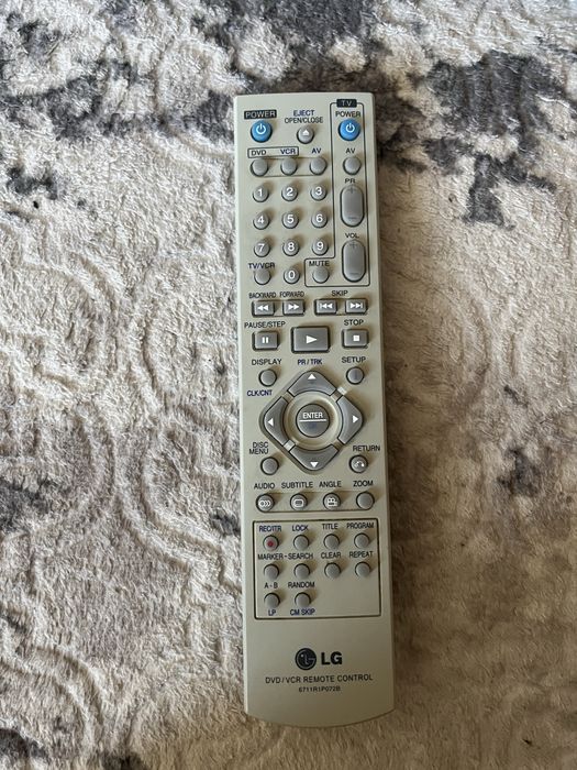 Odtwarzac dvd vhs LG