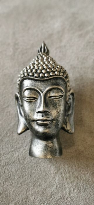 Cabeça Buda decorativa