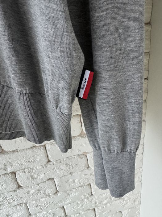 Чоловічий светр Moncler