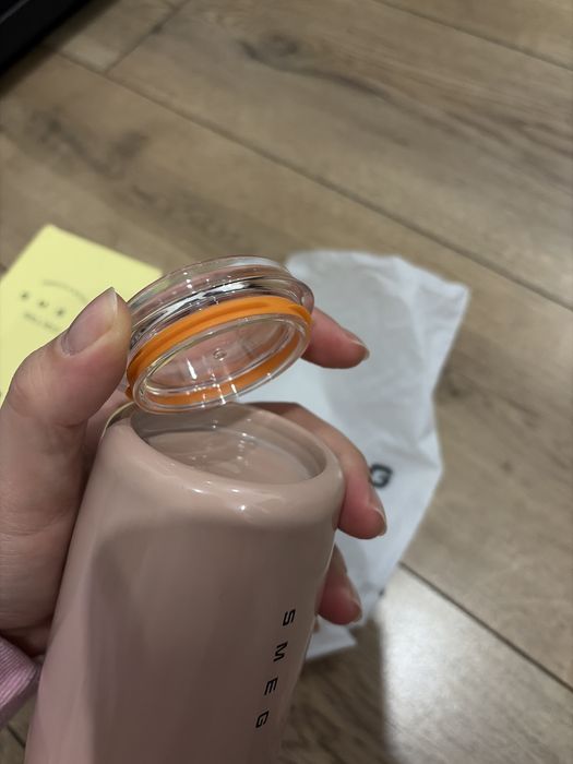 Termiczny kubek bidon Smeg różowy 240ml