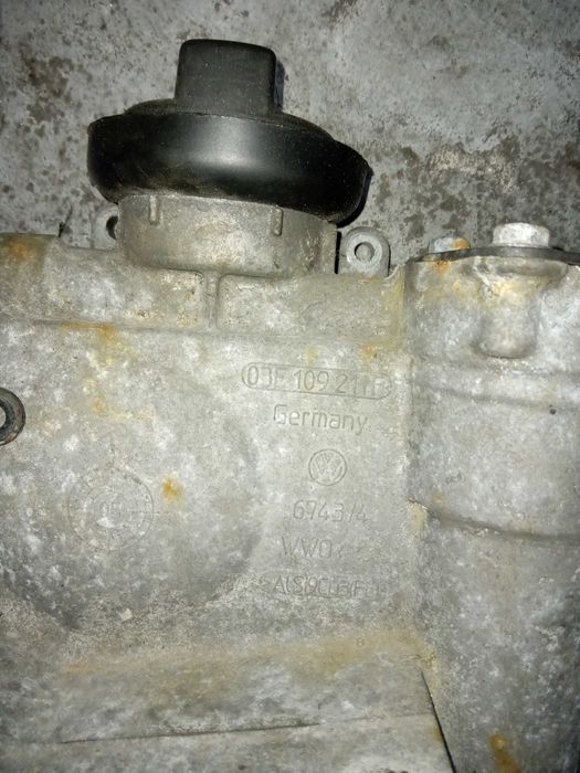Tampa Distribuiçao VW POLO (9N_)