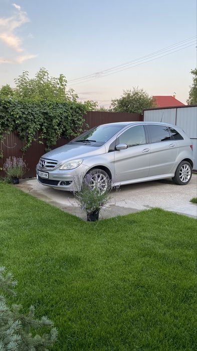 Mercedes Benz B-170