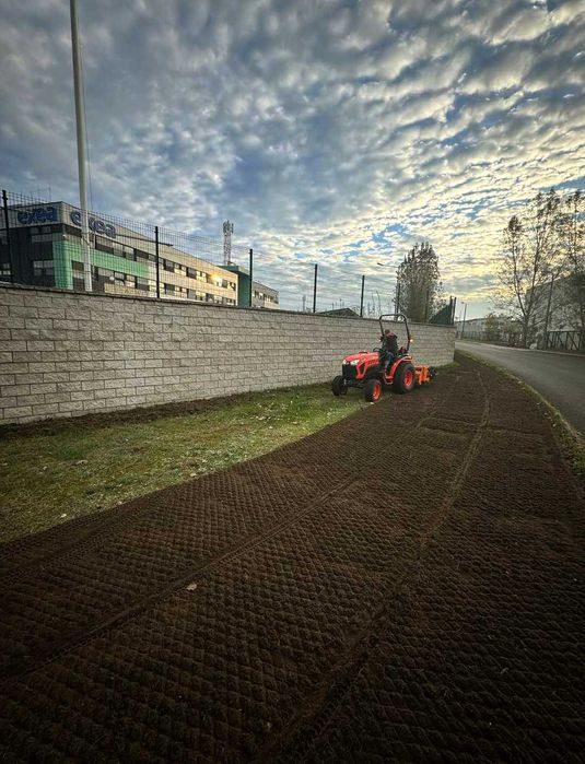 Usługa Glebogryzarką separacyjną niwelacja terenu.