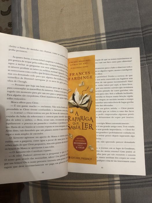 Livro “A rapariga que sabia ler”