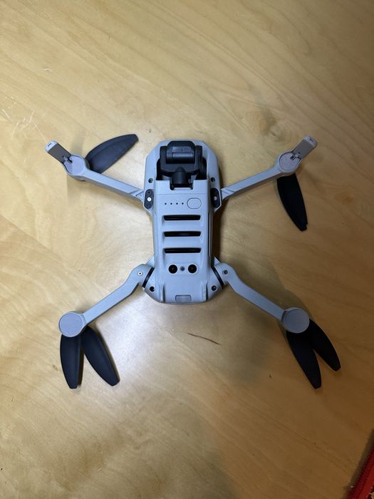 Dron DJI MINI 2 + hardshell