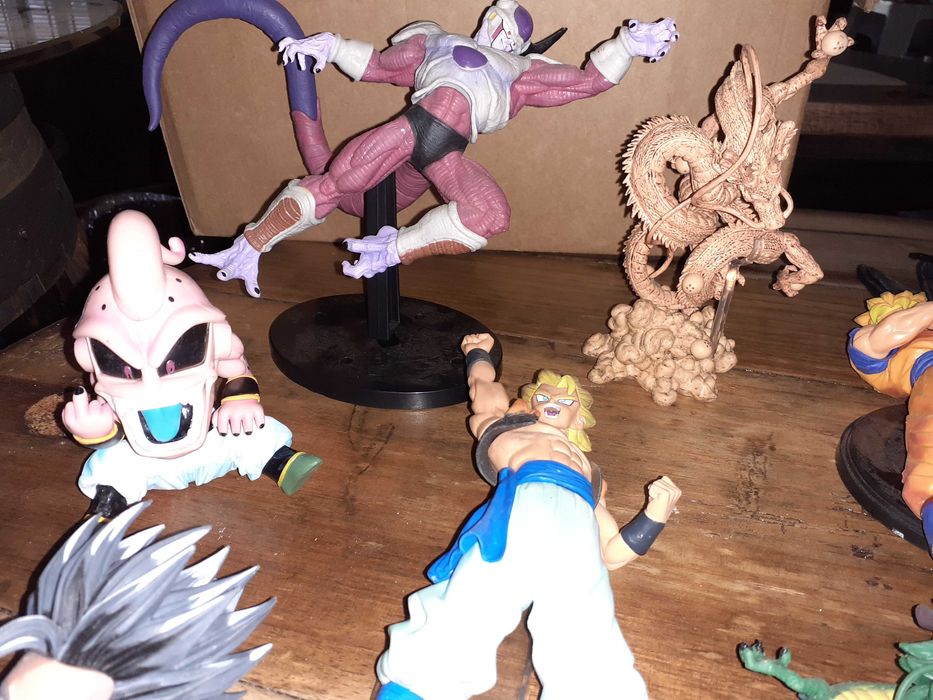 Figuras Dragon Ball Z Freeza Son goku vegeta cell broly trunks piccolo