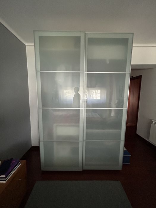 Portas IKEA deslizantes