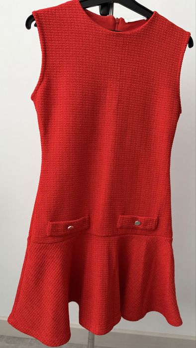 Червона сукня zara