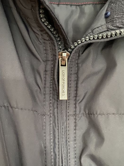 Casaco lion of porsche